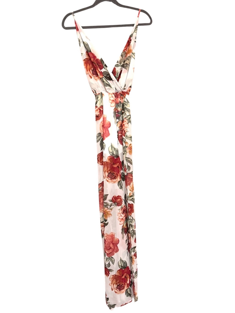 Forever 21 White Maxi Dress with Red Rose Print Sz S NWOT Built - Picture 4 of 5